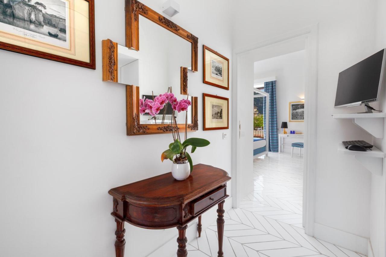 Estate4Home - Iommella Luxury Rooms サンタニェッロ エクステリア 写真
