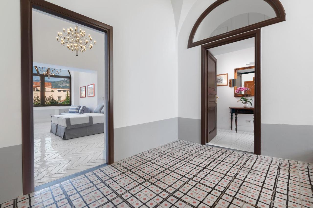 Estate4Home - Iommella Luxury Rooms サンタニェッロ エクステリア 写真